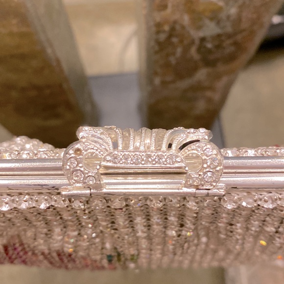 Rhinestone Encrusted Evening Clutch with Hidden Shoulder Chain - Picture 10 of 16